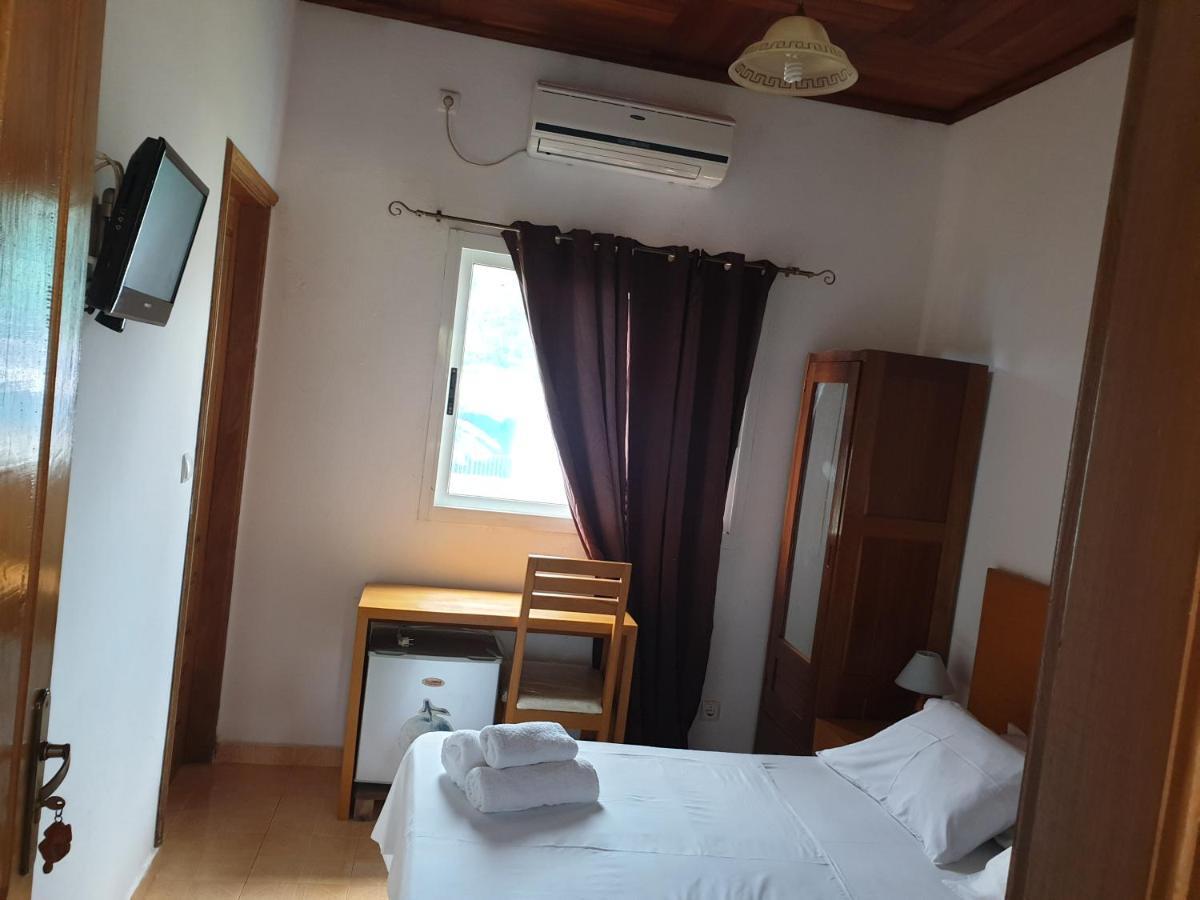 Residencial Mira Rio Hotel Santo Antonio ภายนอก รูปภาพ